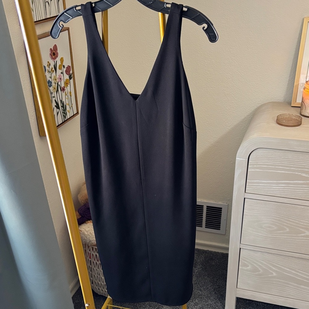 Banana Republic Factory Black Strapless V-Neck Dress